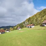 Vakantiehuis Valley Park 20 By Interhome
